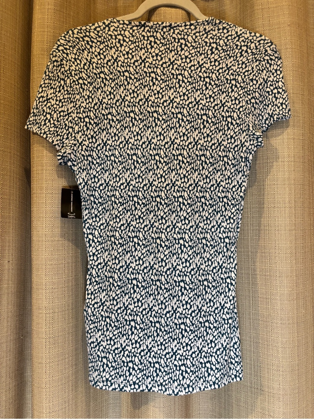 INC International Concepts Teal and White V-Neck Short Sleeve Tee NWT size M - Picture 8 of 10